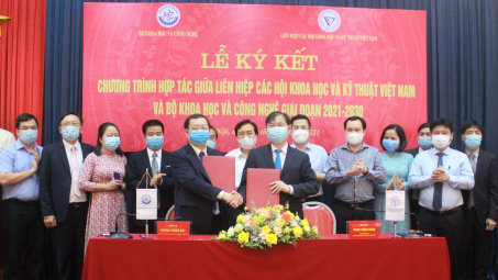 Bộ Khoa học và Công nghệ ký kết hợp tác với VUSTA