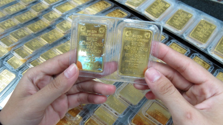 Giá vàng thế giới lập đỉnh cao nhất 4 tháng trở lại đây