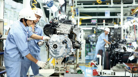 Việt Nam là nước duy nhất được 3 tổ chức quốc tế nâng triển vọng "Tích cực"