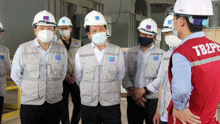 Đẩy nhanh tiến độ thực hiện các dự án lớn, trọng điểm