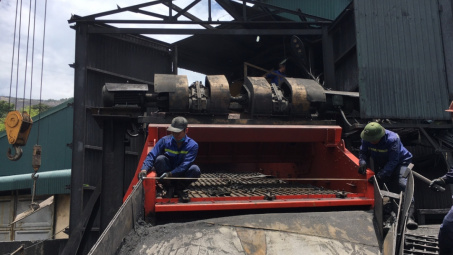 Than Thống Nhất: Phân xưởng Sàng tuyển than hoàn thành công trình hưởng ứng Tháng Công nhân năm 2021