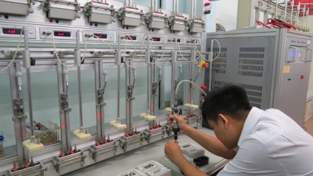 Sản xuất Công tơ số tại Việt Nam