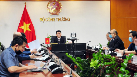 Đề nghị Úc sớm mở cửa thị trường đối với tôm tươi và chanh leo của Việt Nam