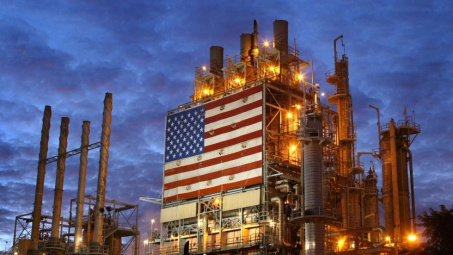 Dữ liệu kinh tế tích cực của Hoa Kỳ đẩy giá dầu thô vượt mốc 72,5 USD/thùng