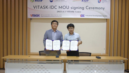 IDC - VITASK bắt tay hỗ trợ doanh nghiệp ngành công nghiệp ô tô, điện - điện tử