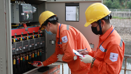 Tăng cường hiệu quả công tác dịch vụ khách hàng sử dụng điện mùa nắng nóng