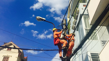 Lượng điện tiêu thụ tiếp tục tăng cao kỷ lục