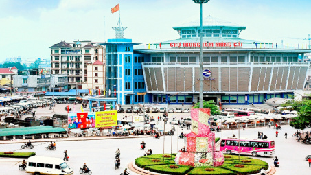 Thực trạng khai thác du lịch vùng biên tại thành phố Móng Cái, tỉnh Quảng Ninh