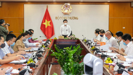 Tạo điều kiện thúc đẩy ngành công nghiệp hóa chất phát triển, tăng trưởng bền vững