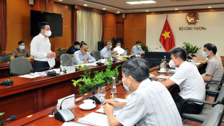 Bộ Công Thương sẽ đồng hành cùng tỉnh Yên Bái tháo gỡ khó khăn, thúc đẩy phát triển công nghiệp, thương mại