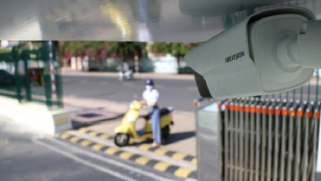 Kiểm soát dịch bệnh, Truyền tải điện 3 ứng dụng camera cảm biến nhiệt tích hợp nhận dạng khuôn mặt