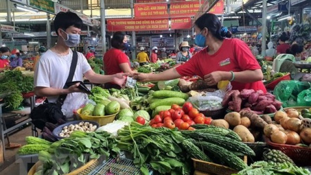 Thành phố Hồ Chí Minh mở cửa hoạt động trở lại 40 chợ truyền thống