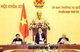 Ủy ban thường vụ Quốc hội trong việc tổ chức, chuẩn bị, triệu tập, và chủ trì kỳ họp quốc hội nước ta hiện nay