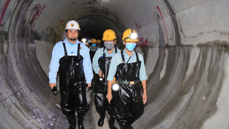 Hoàn thành đường hầm dẫn nước Dự án mở rộng Nhà máy thuỷ điện Đa Nhim vượt tiến độ