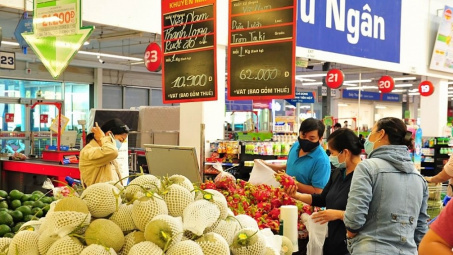 [TÁI CƠ CẤU] Thị trường trong nước bệ đỡ cho doanh nghiệp vượt qua khó khăn