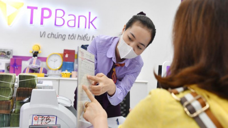 TPBank triển khai gói hỗ trợ khách hàng gặp khó khăn vì Covid-19