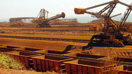 Giá quặng sắt phục hồi, giới phân tích tiếp tục dự báo giá sẽ giảm mạnh thời gian tới