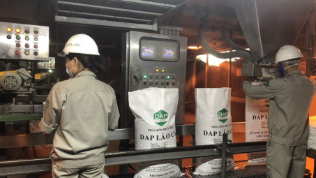 Tập trung phòng, chống dịch, Vinachem đạt mục tiêu kép trong 7 tháng đầu năm 2021