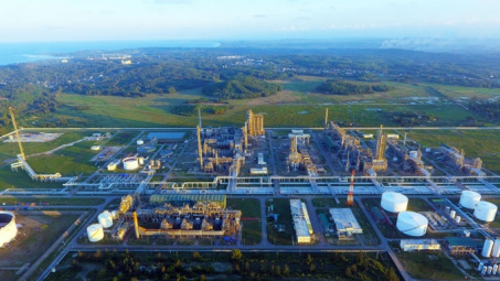 Phát triển Vùng Kinh tế trọng điểm miền Trung gắn với phát triển công nghiệp hỗ trợ