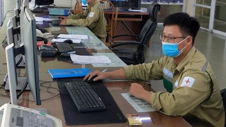 EVNNPT làm chủ công nghệ điều khiển tích hợp trạm biến áp