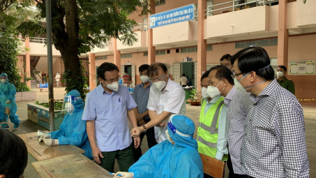 Thứ trưởng Đỗ Thắng Hải tham gia Đoàn công tác Chính phủ làm việc tại huyện Bình Chánh