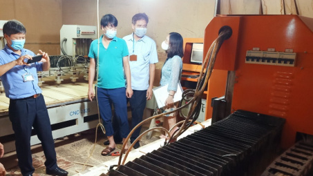 Vĩnh Phúc: Nghiệm thu đề án “Hỗ trợ kinh phí đầu tư máy móc  thiết bị tiên tiến trong sản xuất Mộc”