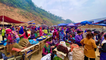 Động lực mới để phát triển thương mại miền núi, vùng sâu, vùng xa và hải đảo