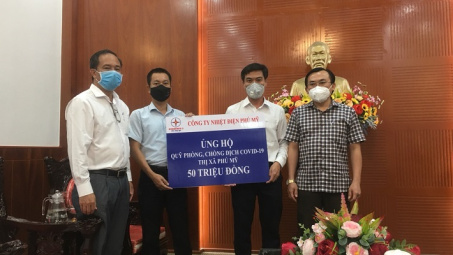 Nhiệt Phú Mỹ hỗ trợ gần 350 triệu đồng cho các đơn vị tuyến đầu chống dịch Covid-19