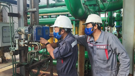 [Truyền thống Công Thương] Những người thầm lặng gìn giữ nguồn điện trong 'mùa dịch'