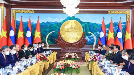 Ưu tiên cao nhất cho việc không ngừng củng cố, vun đắp mối quan hệ Việt-Lào