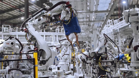 Hải Phòng: Trong đại dịch, sản xuất công nghiệp và hoạt động thương mại vẫn tăng trưởng