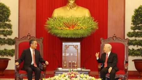 Tổng Bí thư Nguyễn Phú Trọng tiếp Ủy viên Quốc vụ, Bộ trưởng Ngoại giao Trung Quốc