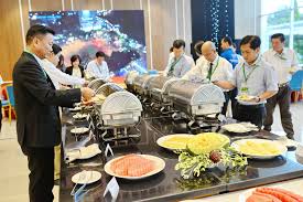 Các nhân tố ảnh hưởng đến sự hài lòng chất lượng dịch vụ nhà hàng: trường hợp tại Khách sạn Sài Gòn - Vĩnh Long