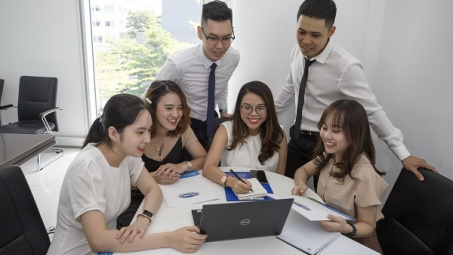 Hoàn thiện quy định của pháp luật Việt Nam về chế định quản tài viên