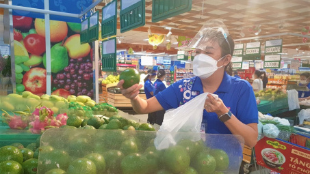 Saigon Co.op tiếp tục giảm giá hàng hóa, giải cứu nông sản