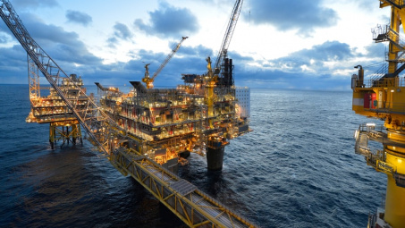 Giá dầu thô tăng phiên thứ 4 liên tiếp, vượt ngưỡng 75 USD/thùng