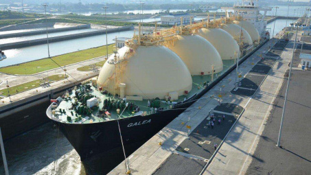 Giá khí LNG tăng gấp 6 lần so với năm ngoái, nhiều quốc gia đối mặt khủng hoảng năng lượng