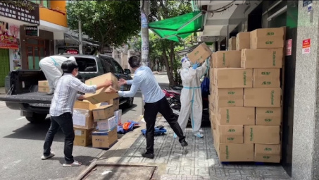 Thăng Long JOC: Nghĩa tình đồng nghiệp bên "lằn ranh sinh tử"