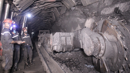 Giữ vững sức sản xuất cho ngành Than