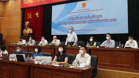 7 doanh nghiệp trúng đấu giá 97.000 tấn đường nhập khẩu năm 2021