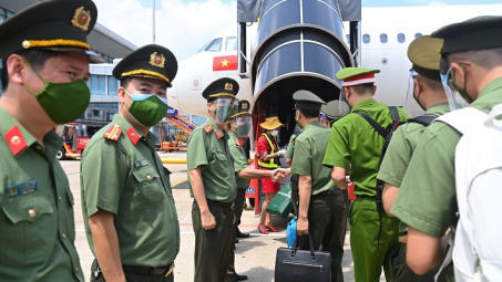 Gần 1.000 cán bộ, chiến sĩ Công an nhân dân hỗ trợ các tỉnh phía Nam chống dịch