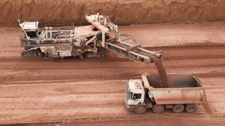 Giá nhôm đạt mức cao nhất hơn 10 năm, nguồn cung bauxite toàn cầu đình trệ sau đảo chính tại Guinea