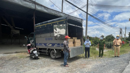 Phát hiện gần 2.000 chai phân bón không có quyết định lưu hành tại Việt Nam