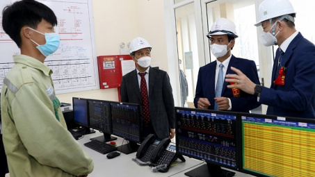 EVNNPT: Một năm vượt thách thức, đạt mục tiêu và không ngừng chuyển đổi số