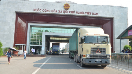 Khôi phục thông quan tại các cửa khẩu/lối mở tại Móng Cái