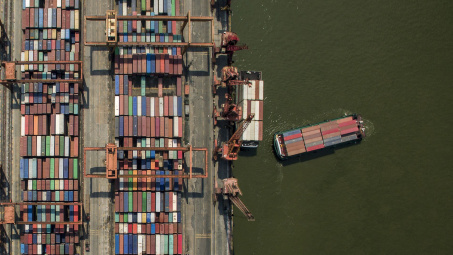 Trung Quốc phát cảnh báo về nguy cơ dịch chuyển chuỗi cung ứng toàn cầu khỏi nước này