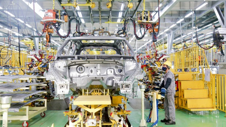 Thaco tăng cường sản xuất, bàn giao xe cho khách hàng trước Tết Nguyên đán