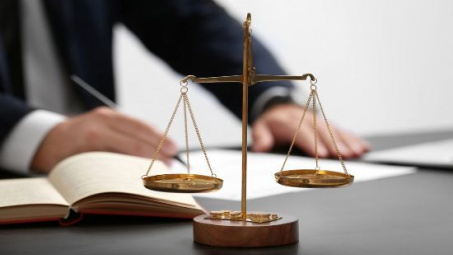 Bàn về chi phí tiếp cận quá trình tố tụng dân sự