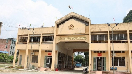 Khôi phục thông quan cặp cửa khẩu Sóc Giang - Bình Mãng