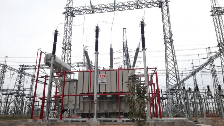 Đóng điện trạm biến áp 220kV nối cấp trong trạm biến áp 500kV Phố Nối